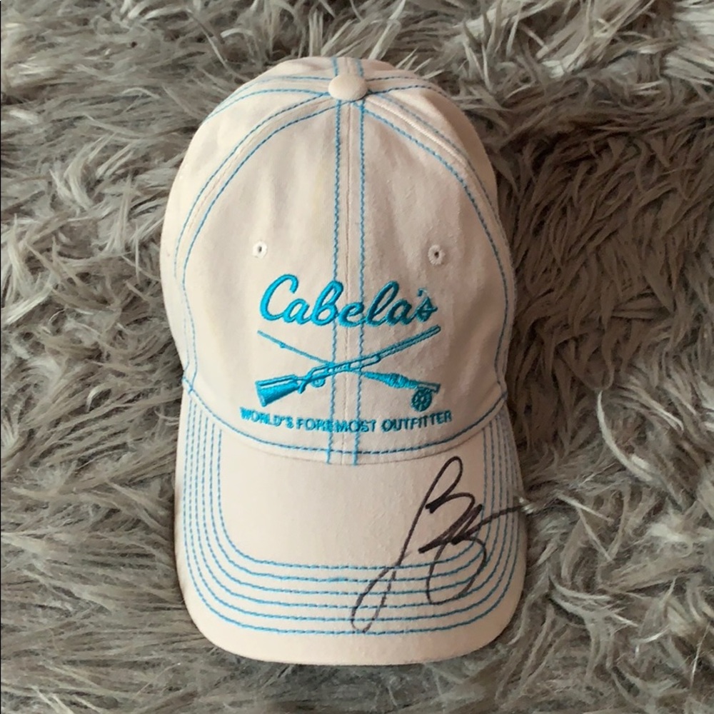 Luke Bryan signed Cabelas hat